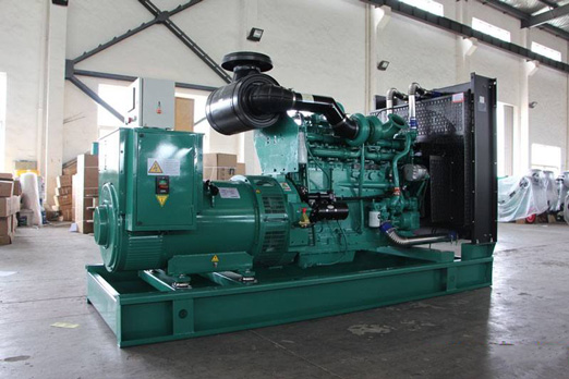 谯城320kw康明斯柴油发电车出租组图片 谯城320kw康明斯柴油发电车出租组图片